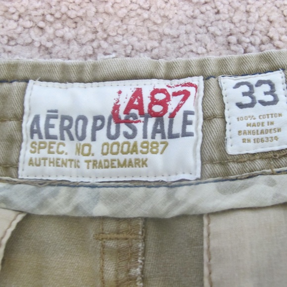 Aeropostale Casual Men's Khaki Shorts Size 33 GUC - Picture 2 of 3